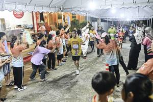 BIB: 
                            <button type="button" onclick="openModal(26304888)" class="btn btn-primary btn-sm float-right btn-popup" data-toggle="modal" data-target=".modal-high-quality">
                        <i class="fas fa-shopping-cart"></i> Add to Cart
                    </button>
                                            <button type="button" onclick="isThisMe(26304888, true)" class="btn btn-success btn-sm float-right btn-popup btn-isme hidden" data-toggle="tooltip" data-placement="bottom" title="นี่คือรูปของคุณใช่ไหม คลิกที่นี่เพื่อเอาเข้าอัลบั้ม">
                        <i class="fas fa-plus"></i> Add to album
                    </button>
                    <button type="button" onclick="isThisMe(26304888, false)" class="btn btn-warning btn-sm float-right btn-popup btn-isnotme hidden">
                        <i class="fas fa-ban"></i> Remove from album
                    </button>