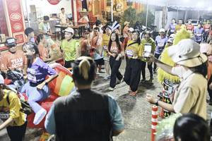 BIB: 
                            <button type="button" onclick="openModal(26305346)" class="btn btn-primary btn-sm float-right btn-popup" data-toggle="modal" data-target=".modal-high-quality">
                        <i class="fas fa-shopping-cart"></i> Add to Cart
                    </button>
                                            <button type="button" onclick="isThisMe(26305346, true)" class="btn btn-success btn-sm float-right btn-popup btn-isme hidden" data-toggle="tooltip" data-placement="bottom" title="นี่คือรูปของคุณใช่ไหม คลิกที่นี่เพื่อเอาเข้าอัลบั้ม">
                        <i class="fas fa-plus"></i> Add to album
                    </button>
                    <button type="button" onclick="isThisMe(26305346, false)" class="btn btn-warning btn-sm float-right btn-popup btn-isnotme hidden">
                        <i class="fas fa-ban"></i> Remove from album
                    </button>