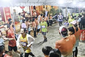 BIB: 
                            <button type="button" onclick="openModal(26305757)" class="btn btn-primary btn-sm float-right btn-popup" data-toggle="modal" data-target=".modal-high-quality">
                        <i class="fas fa-shopping-cart"></i> Add to Cart
                    </button>
                                            <button type="button" onclick="isThisMe(26305757, true)" class="btn btn-success btn-sm float-right btn-popup btn-isme hidden" data-toggle="tooltip" data-placement="bottom" title="นี่คือรูปของคุณใช่ไหม คลิกที่นี่เพื่อเอาเข้าอัลบั้ม">
                        <i class="fas fa-plus"></i> Add to album
                    </button>
                    <button type="button" onclick="isThisMe(26305757, false)" class="btn btn-warning btn-sm float-right btn-popup btn-isnotme hidden">
                        <i class="fas fa-ban"></i> Remove from album
                    </button>