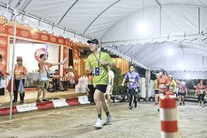 BIB: 
                            <button type="button" onclick="openModal(26306113)" class="btn btn-primary btn-sm float-right btn-popup" data-toggle="modal" data-target=".modal-high-quality">
                        <i class="fas fa-shopping-cart"></i> Add to Cart
                    </button>
                                            <button type="button" onclick="isThisMe(26306113, true)" class="btn btn-success btn-sm float-right btn-popup btn-isme hidden" data-toggle="tooltip" data-placement="bottom" title="นี่คือรูปของคุณใช่ไหม คลิกที่นี่เพื่อเอาเข้าอัลบั้ม">
                        <i class="fas fa-plus"></i> Add to album
                    </button>
                    <button type="button" onclick="isThisMe(26306113, false)" class="btn btn-warning btn-sm float-right btn-popup btn-isnotme hidden">
                        <i class="fas fa-ban"></i> Remove from album
                    </button>