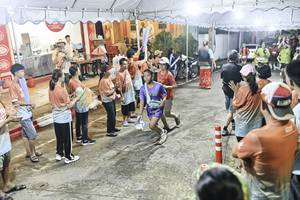 BIB: 
                            <button type="button" onclick="openModal(26305252)" class="btn btn-primary btn-sm float-right btn-popup" data-toggle="modal" data-target=".modal-high-quality">
                        <i class="fas fa-shopping-cart"></i> Add to Cart
                    </button>
                                            <button type="button" onclick="isThisMe(26305252, true)" class="btn btn-success btn-sm float-right btn-popup btn-isme hidden" data-toggle="tooltip" data-placement="bottom" title="นี่คือรูปของคุณใช่ไหม คลิกที่นี่เพื่อเอาเข้าอัลบั้ม">
                        <i class="fas fa-plus"></i> Add to album
                    </button>
                    <button type="button" onclick="isThisMe(26305252, false)" class="btn btn-warning btn-sm float-right btn-popup btn-isnotme hidden">
                        <i class="fas fa-ban"></i> Remove from album
                    </button>