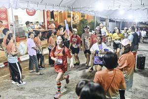 BIB: 
                            <button type="button" onclick="openModal(26305844)" class="btn btn-primary btn-sm float-right btn-popup" data-toggle="modal" data-target=".modal-high-quality">
                        <i class="fas fa-shopping-cart"></i> Add to Cart
                    </button>
                                            <button type="button" onclick="isThisMe(26305844, true)" class="btn btn-success btn-sm float-right btn-popup btn-isme hidden" data-toggle="tooltip" data-placement="bottom" title="นี่คือรูปของคุณใช่ไหม คลิกที่นี่เพื่อเอาเข้าอัลบั้ม">
                        <i class="fas fa-plus"></i> Add to album
                    </button>
                    <button type="button" onclick="isThisMe(26305844, false)" class="btn btn-warning btn-sm float-right btn-popup btn-isnotme hidden">
                        <i class="fas fa-ban"></i> Remove from album
                    </button>