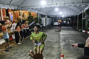 BIB: 
                            <button type="button" onclick="openModal(26304351)" class="btn btn-primary btn-sm float-right btn-popup" data-toggle="modal" data-target=".modal-high-quality">
                        <i class="fas fa-shopping-cart"></i> Add to Cart
                    </button>
                                            <button type="button" onclick="isThisMe(26304351, true)" class="btn btn-success btn-sm float-right btn-popup btn-isme hidden" data-toggle="tooltip" data-placement="bottom" title="นี่คือรูปของคุณใช่ไหม คลิกที่นี่เพื่อเอาเข้าอัลบั้ม">
                        <i class="fas fa-plus"></i> Add to album
                    </button>
                    <button type="button" onclick="isThisMe(26304351, false)" class="btn btn-warning btn-sm float-right btn-popup btn-isnotme hidden">
                        <i class="fas fa-ban"></i> Remove from album
                    </button>