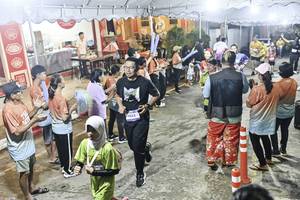 BIB: 
                            <button type="button" onclick="openModal(26305148)" class="btn btn-primary btn-sm float-right btn-popup" data-toggle="modal" data-target=".modal-high-quality">
                        <i class="fas fa-shopping-cart"></i> Add to Cart
                    </button>
                                            <button type="button" onclick="isThisMe(26305148, true)" class="btn btn-success btn-sm float-right btn-popup btn-isme hidden" data-toggle="tooltip" data-placement="bottom" title="นี่คือรูปของคุณใช่ไหม คลิกที่นี่เพื่อเอาเข้าอัลบั้ม">
                        <i class="fas fa-plus"></i> Add to album
                    </button>
                    <button type="button" onclick="isThisMe(26305148, false)" class="btn btn-warning btn-sm float-right btn-popup btn-isnotme hidden">
                        <i class="fas fa-ban"></i> Remove from album
                    </button>