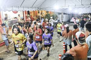 BIB: 
                            <button type="button" onclick="openModal(26305301)" class="btn btn-primary btn-sm float-right btn-popup" data-toggle="modal" data-target=".modal-high-quality">
                        <i class="fas fa-shopping-cart"></i> Add to Cart
                    </button>
                                            <button type="button" onclick="isThisMe(26305301, true)" class="btn btn-success btn-sm float-right btn-popup btn-isme hidden" data-toggle="tooltip" data-placement="bottom" title="นี่คือรูปของคุณใช่ไหม คลิกที่นี่เพื่อเอาเข้าอัลบั้ม">
                        <i class="fas fa-plus"></i> Add to album
                    </button>
                    <button type="button" onclick="isThisMe(26305301, false)" class="btn btn-warning btn-sm float-right btn-popup btn-isnotme hidden">
                        <i class="fas fa-ban"></i> Remove from album
                    </button>