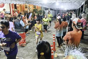 BIB: 
                            <button type="button" onclick="openModal(26305116)" class="btn btn-primary btn-sm float-right btn-popup" data-toggle="modal" data-target=".modal-high-quality">
                        <i class="fas fa-shopping-cart"></i> Add to Cart
                    </button>
                                            <button type="button" onclick="isThisMe(26305116, true)" class="btn btn-success btn-sm float-right btn-popup btn-isme hidden" data-toggle="tooltip" data-placement="bottom" title="นี่คือรูปของคุณใช่ไหม คลิกที่นี่เพื่อเอาเข้าอัลบั้ม">
                        <i class="fas fa-plus"></i> Add to album
                    </button>
                    <button type="button" onclick="isThisMe(26305116, false)" class="btn btn-warning btn-sm float-right btn-popup btn-isnotme hidden">
                        <i class="fas fa-ban"></i> Remove from album
                    </button>