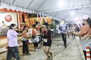 BIB: 
                            <button type="button" onclick="openModal(26304527)" class="btn btn-primary btn-sm float-right btn-popup" data-toggle="modal" data-target=".modal-high-quality">
                        <i class="fas fa-shopping-cart"></i> Add to Cart
                    </button>
                                            <button type="button" onclick="isThisMe(26304527, true)" class="btn btn-success btn-sm float-right btn-popup btn-isme hidden" data-toggle="tooltip" data-placement="bottom" title="นี่คือรูปของคุณใช่ไหม คลิกที่นี่เพื่อเอาเข้าอัลบั้ม">
                        <i class="fas fa-plus"></i> Add to album
                    </button>
                    <button type="button" onclick="isThisMe(26304527, false)" class="btn btn-warning btn-sm float-right btn-popup btn-isnotme hidden">
                        <i class="fas fa-ban"></i> Remove from album
                    </button>