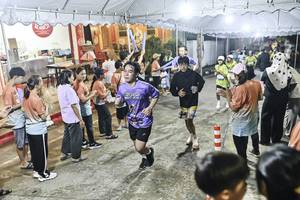 BIB: 
                            <button type="button" onclick="openModal(26304937)" class="btn btn-primary btn-sm float-right btn-popup" data-toggle="modal" data-target=".modal-high-quality">
                        <i class="fas fa-shopping-cart"></i> Add to Cart
                    </button>
                                            <button type="button" onclick="isThisMe(26304937, true)" class="btn btn-success btn-sm float-right btn-popup btn-isme hidden" data-toggle="tooltip" data-placement="bottom" title="นี่คือรูปของคุณใช่ไหม คลิกที่นี่เพื่อเอาเข้าอัลบั้ม">
                        <i class="fas fa-plus"></i> Add to album
                    </button>
                    <button type="button" onclick="isThisMe(26304937, false)" class="btn btn-warning btn-sm float-right btn-popup btn-isnotme hidden">
                        <i class="fas fa-ban"></i> Remove from album
                    </button>