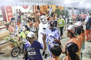 BIB: 
                            <button type="button" onclick="openModal(26305772)" class="btn btn-primary btn-sm float-right btn-popup" data-toggle="modal" data-target=".modal-high-quality">
                        <i class="fas fa-shopping-cart"></i> Add to Cart
                    </button>
                                            <button type="button" onclick="isThisMe(26305772, true)" class="btn btn-success btn-sm float-right btn-popup btn-isme hidden" data-toggle="tooltip" data-placement="bottom" title="นี่คือรูปของคุณใช่ไหม คลิกที่นี่เพื่อเอาเข้าอัลบั้ม">
                        <i class="fas fa-plus"></i> Add to album
                    </button>
                    <button type="button" onclick="isThisMe(26305772, false)" class="btn btn-warning btn-sm float-right btn-popup btn-isnotme hidden">
                        <i class="fas fa-ban"></i> Remove from album
                    </button>