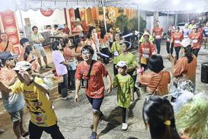 BIB: 
                            <button type="button" onclick="openModal(26305614)" class="btn btn-primary btn-sm float-right btn-popup" data-toggle="modal" data-target=".modal-high-quality">
                        <i class="fas fa-shopping-cart"></i> Add to Cart
                    </button>
                                            <button type="button" onclick="isThisMe(26305614, true)" class="btn btn-success btn-sm float-right btn-popup btn-isme hidden" data-toggle="tooltip" data-placement="bottom" title="นี่คือรูปของคุณใช่ไหม คลิกที่นี่เพื่อเอาเข้าอัลบั้ม">
                        <i class="fas fa-plus"></i> Add to album
                    </button>
                    <button type="button" onclick="isThisMe(26305614, false)" class="btn btn-warning btn-sm float-right btn-popup btn-isnotme hidden">
                        <i class="fas fa-ban"></i> Remove from album
                    </button>