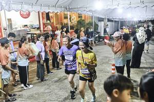 BIB: 
                            <button type="button" onclick="openModal(26304764)" class="btn btn-primary btn-sm float-right btn-popup" data-toggle="modal" data-target=".modal-high-quality">
                        <i class="fas fa-shopping-cart"></i> Add to Cart
                    </button>
                                            <button type="button" onclick="isThisMe(26304764, true)" class="btn btn-success btn-sm float-right btn-popup btn-isme hidden" data-toggle="tooltip" data-placement="bottom" title="นี่คือรูปของคุณใช่ไหม คลิกที่นี่เพื่อเอาเข้าอัลบั้ม">
                        <i class="fas fa-plus"></i> Add to album
                    </button>
                    <button type="button" onclick="isThisMe(26304764, false)" class="btn btn-warning btn-sm float-right btn-popup btn-isnotme hidden">
                        <i class="fas fa-ban"></i> Remove from album
                    </button>