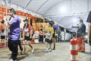 BIB: 
                            <button type="button" onclick="openModal(26306125)" class="btn btn-primary btn-sm float-right btn-popup" data-toggle="modal" data-target=".modal-high-quality">
                        <i class="fas fa-shopping-cart"></i> Add to Cart
                    </button>
                                            <button type="button" onclick="isThisMe(26306125, true)" class="btn btn-success btn-sm float-right btn-popup btn-isme hidden" data-toggle="tooltip" data-placement="bottom" title="นี่คือรูปของคุณใช่ไหม คลิกที่นี่เพื่อเอาเข้าอัลบั้ม">
                        <i class="fas fa-plus"></i> Add to album
                    </button>
                    <button type="button" onclick="isThisMe(26306125, false)" class="btn btn-warning btn-sm float-right btn-popup btn-isnotme hidden">
                        <i class="fas fa-ban"></i> Remove from album
                    </button>