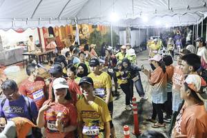 BIB: 
                            <button type="button" onclick="openModal(26305206)" class="btn btn-primary btn-sm float-right btn-popup" data-toggle="modal" data-target=".modal-high-quality">
                        <i class="fas fa-shopping-cart"></i> Add to Cart
                    </button>
                                            <button type="button" onclick="isThisMe(26305206, true)" class="btn btn-success btn-sm float-right btn-popup btn-isme hidden" data-toggle="tooltip" data-placement="bottom" title="นี่คือรูปของคุณใช่ไหม คลิกที่นี่เพื่อเอาเข้าอัลบั้ม">
                        <i class="fas fa-plus"></i> Add to album
                    </button>
                    <button type="button" onclick="isThisMe(26305206, false)" class="btn btn-warning btn-sm float-right btn-popup btn-isnotme hidden">
                        <i class="fas fa-ban"></i> Remove from album
                    </button>