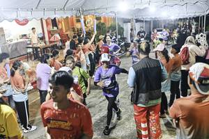 BIB: 
                            <button type="button" onclick="openModal(26305141)" class="btn btn-primary btn-sm float-right btn-popup" data-toggle="modal" data-target=".modal-high-quality">
                        <i class="fas fa-shopping-cart"></i> Add to Cart
                    </button>
                                            <button type="button" onclick="isThisMe(26305141, true)" class="btn btn-success btn-sm float-right btn-popup btn-isme hidden" data-toggle="tooltip" data-placement="bottom" title="นี่คือรูปของคุณใช่ไหม คลิกที่นี่เพื่อเอาเข้าอัลบั้ม">
                        <i class="fas fa-plus"></i> Add to album
                    </button>
                    <button type="button" onclick="isThisMe(26305141, false)" class="btn btn-warning btn-sm float-right btn-popup btn-isnotme hidden">
                        <i class="fas fa-ban"></i> Remove from album
                    </button>