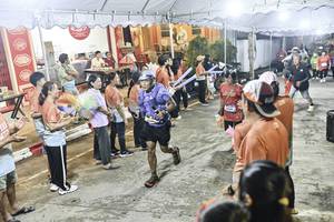 BIB: 
                            <button type="button" onclick="openModal(26305696)" class="btn btn-primary btn-sm float-right btn-popup" data-toggle="modal" data-target=".modal-high-quality">
                        <i class="fas fa-shopping-cart"></i> Add to Cart
                    </button>
                                            <button type="button" onclick="isThisMe(26305696, true)" class="btn btn-success btn-sm float-right btn-popup btn-isme hidden" data-toggle="tooltip" data-placement="bottom" title="นี่คือรูปของคุณใช่ไหม คลิกที่นี่เพื่อเอาเข้าอัลบั้ม">
                        <i class="fas fa-plus"></i> Add to album
                    </button>
                    <button type="button" onclick="isThisMe(26305696, false)" class="btn btn-warning btn-sm float-right btn-popup btn-isnotme hidden">
                        <i class="fas fa-ban"></i> Remove from album
                    </button>