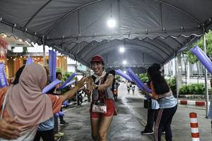 BIB: 
                            <button type="button" onclick="openModal(26304046)" class="btn btn-primary btn-sm float-right btn-popup" data-toggle="modal" data-target=".modal-high-quality">
                        <i class="fas fa-shopping-cart"></i> Add to Cart
                    </button>
                                            <button type="button" onclick="isThisMe(26304046, true)" class="btn btn-success btn-sm float-right btn-popup btn-isme hidden" data-toggle="tooltip" data-placement="bottom" title="นี่คือรูปของคุณใช่ไหม คลิกที่นี่เพื่อเอาเข้าอัลบั้ม">
                        <i class="fas fa-plus"></i> Add to album
                    </button>
                    <button type="button" onclick="isThisMe(26304046, false)" class="btn btn-warning btn-sm float-right btn-popup btn-isnotme hidden">
                        <i class="fas fa-ban"></i> Remove from album
                    </button>