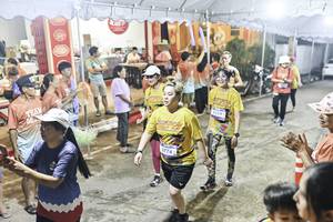 BIB: 
                            <button type="button" onclick="openModal(26306002)" class="btn btn-primary btn-sm float-right btn-popup" data-toggle="modal" data-target=".modal-high-quality">
                        <i class="fas fa-shopping-cart"></i> Add to Cart
                    </button>
                                            <button type="button" onclick="isThisMe(26306002, true)" class="btn btn-success btn-sm float-right btn-popup btn-isme hidden" data-toggle="tooltip" data-placement="bottom" title="นี่คือรูปของคุณใช่ไหม คลิกที่นี่เพื่อเอาเข้าอัลบั้ม">
                        <i class="fas fa-plus"></i> Add to album
                    </button>
                    <button type="button" onclick="isThisMe(26306002, false)" class="btn btn-warning btn-sm float-right btn-popup btn-isnotme hidden">
                        <i class="fas fa-ban"></i> Remove from album
                    </button>