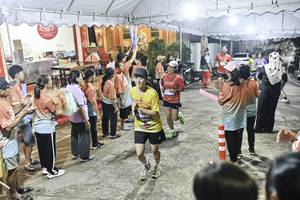 BIB: 
                            <button type="button" onclick="openModal(26304763)" class="btn btn-primary btn-sm float-right btn-popup" data-toggle="modal" data-target=".modal-high-quality">
                        <i class="fas fa-shopping-cart"></i> Add to Cart
                    </button>
                                            <button type="button" onclick="isThisMe(26304763, true)" class="btn btn-success btn-sm float-right btn-popup btn-isme hidden" data-toggle="tooltip" data-placement="bottom" title="นี่คือรูปของคุณใช่ไหม คลิกที่นี่เพื่อเอาเข้าอัลบั้ม">
                        <i class="fas fa-plus"></i> Add to album
                    </button>
                    <button type="button" onclick="isThisMe(26304763, false)" class="btn btn-warning btn-sm float-right btn-popup btn-isnotme hidden">
                        <i class="fas fa-ban"></i> Remove from album
                    </button>