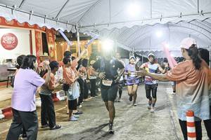 BIB: 
                            <button type="button" onclick="openModal(26304534)" class="btn btn-primary btn-sm float-right btn-popup" data-toggle="modal" data-target=".modal-high-quality">
                        <i class="fas fa-shopping-cart"></i> Add to Cart
                    </button>
                                            <button type="button" onclick="isThisMe(26304534, true)" class="btn btn-success btn-sm float-right btn-popup btn-isme hidden" data-toggle="tooltip" data-placement="bottom" title="นี่คือรูปของคุณใช่ไหม คลิกที่นี่เพื่อเอาเข้าอัลบั้ม">
                        <i class="fas fa-plus"></i> Add to album
                    </button>
                    <button type="button" onclick="isThisMe(26304534, false)" class="btn btn-warning btn-sm float-right btn-popup btn-isnotme hidden">
                        <i class="fas fa-ban"></i> Remove from album
                    </button>