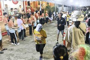 BIB: 
                            <button type="button" onclick="openModal(26305423)" class="btn btn-primary btn-sm float-right btn-popup" data-toggle="modal" data-target=".modal-high-quality">
                        <i class="fas fa-shopping-cart"></i> Add to Cart
                    </button>
                                            <button type="button" onclick="isThisMe(26305423, true)" class="btn btn-success btn-sm float-right btn-popup btn-isme hidden" data-toggle="tooltip" data-placement="bottom" title="นี่คือรูปของคุณใช่ไหม คลิกที่นี่เพื่อเอาเข้าอัลบั้ม">
                        <i class="fas fa-plus"></i> Add to album
                    </button>
                    <button type="button" onclick="isThisMe(26305423, false)" class="btn btn-warning btn-sm float-right btn-popup btn-isnotme hidden">
                        <i class="fas fa-ban"></i> Remove from album
                    </button>