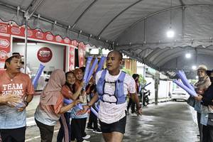 BIB: 
                            <button type="button" onclick="openModal(26303940)" class="btn btn-primary btn-sm float-right btn-popup" data-toggle="modal" data-target=".modal-high-quality">
                        <i class="fas fa-shopping-cart"></i> Add to Cart
                    </button>
                                            <button type="button" onclick="isThisMe(26303940, true)" class="btn btn-success btn-sm float-right btn-popup btn-isme hidden" data-toggle="tooltip" data-placement="bottom" title="นี่คือรูปของคุณใช่ไหม คลิกที่นี่เพื่อเอาเข้าอัลบั้ม">
                        <i class="fas fa-plus"></i> Add to album
                    </button>
                    <button type="button" onclick="isThisMe(26303940, false)" class="btn btn-warning btn-sm float-right btn-popup btn-isnotme hidden">
                        <i class="fas fa-ban"></i> Remove from album
                    </button>