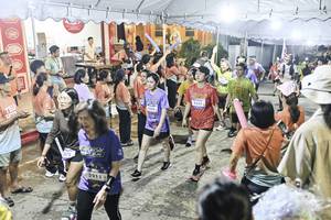 BIB: 
                            <button type="button" onclick="openModal(26305545)" class="btn btn-primary btn-sm float-right btn-popup" data-toggle="modal" data-target=".modal-high-quality">
                        <i class="fas fa-shopping-cart"></i> Add to Cart
                    </button>
                                            <button type="button" onclick="isThisMe(26305545, true)" class="btn btn-success btn-sm float-right btn-popup btn-isme hidden" data-toggle="tooltip" data-placement="bottom" title="นี่คือรูปของคุณใช่ไหม คลิกที่นี่เพื่อเอาเข้าอัลบั้ม">
                        <i class="fas fa-plus"></i> Add to album
                    </button>
                    <button type="button" onclick="isThisMe(26305545, false)" class="btn btn-warning btn-sm float-right btn-popup btn-isnotme hidden">
                        <i class="fas fa-ban"></i> Remove from album
                    </button>