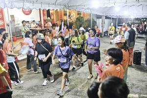 BIB: 
                            <button type="button" onclick="openModal(26305857)" class="btn btn-primary btn-sm float-right btn-popup" data-toggle="modal" data-target=".modal-high-quality">
                        <i class="fas fa-shopping-cart"></i> Add to Cart
                    </button>
                                            <button type="button" onclick="isThisMe(26305857, true)" class="btn btn-success btn-sm float-right btn-popup btn-isme hidden" data-toggle="tooltip" data-placement="bottom" title="นี่คือรูปของคุณใช่ไหม คลิกที่นี่เพื่อเอาเข้าอัลบั้ม">
                        <i class="fas fa-plus"></i> Add to album
                    </button>
                    <button type="button" onclick="isThisMe(26305857, false)" class="btn btn-warning btn-sm float-right btn-popup btn-isnotme hidden">
                        <i class="fas fa-ban"></i> Remove from album
                    </button>