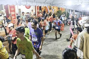 BIB: 
                            <button type="button" onclick="openModal(26305553)" class="btn btn-primary btn-sm float-right btn-popup" data-toggle="modal" data-target=".modal-high-quality">
                        <i class="fas fa-shopping-cart"></i> Add to Cart
                    </button>
                                            <button type="button" onclick="isThisMe(26305553, true)" class="btn btn-success btn-sm float-right btn-popup btn-isme hidden" data-toggle="tooltip" data-placement="bottom" title="นี่คือรูปของคุณใช่ไหม คลิกที่นี่เพื่อเอาเข้าอัลบั้ม">
                        <i class="fas fa-plus"></i> Add to album
                    </button>
                    <button type="button" onclick="isThisMe(26305553, false)" class="btn btn-warning btn-sm float-right btn-popup btn-isnotme hidden">
                        <i class="fas fa-ban"></i> Remove from album
                    </button>