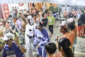 BIB: 
                            <button type="button" onclick="openModal(26305773)" class="btn btn-primary btn-sm float-right btn-popup" data-toggle="modal" data-target=".modal-high-quality">
                        <i class="fas fa-shopping-cart"></i> Add to Cart
                    </button>
                                            <button type="button" onclick="isThisMe(26305773, true)" class="btn btn-success btn-sm float-right btn-popup btn-isme hidden" data-toggle="tooltip" data-placement="bottom" title="นี่คือรูปของคุณใช่ไหม คลิกที่นี่เพื่อเอาเข้าอัลบั้ม">
                        <i class="fas fa-plus"></i> Add to album
                    </button>
                    <button type="button" onclick="isThisMe(26305773, false)" class="btn btn-warning btn-sm float-right btn-popup btn-isnotme hidden">
                        <i class="fas fa-ban"></i> Remove from album
                    </button>