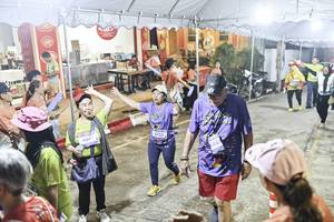 BIB: 
                            <button type="button" onclick="openModal(26306084)" class="btn btn-primary btn-sm float-right btn-popup" data-toggle="modal" data-target=".modal-high-quality">
                        <i class="fas fa-shopping-cart"></i> Add to Cart
                    </button>
                                            <button type="button" onclick="isThisMe(26306084, true)" class="btn btn-success btn-sm float-right btn-popup btn-isme hidden" data-toggle="tooltip" data-placement="bottom" title="นี่คือรูปของคุณใช่ไหม คลิกที่นี่เพื่อเอาเข้าอัลบั้ม">
                        <i class="fas fa-plus"></i> Add to album
                    </button>
                    <button type="button" onclick="isThisMe(26306084, false)" class="btn btn-warning btn-sm float-right btn-popup btn-isnotme hidden">
                        <i class="fas fa-ban"></i> Remove from album
                    </button>