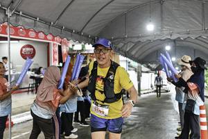 BIB: 
                            <button type="button" onclick="openModal(26303935)" class="btn btn-primary btn-sm float-right btn-popup" data-toggle="modal" data-target=".modal-high-quality">
                        <i class="fas fa-shopping-cart"></i> Add to Cart
                    </button>
                                            <button type="button" onclick="isThisMe(26303935, true)" class="btn btn-success btn-sm float-right btn-popup btn-isme hidden" data-toggle="tooltip" data-placement="bottom" title="นี่คือรูปของคุณใช่ไหม คลิกที่นี่เพื่อเอาเข้าอัลบั้ม">
                        <i class="fas fa-plus"></i> Add to album
                    </button>
                    <button type="button" onclick="isThisMe(26303935, false)" class="btn btn-warning btn-sm float-right btn-popup btn-isnotme hidden">
                        <i class="fas fa-ban"></i> Remove from album
                    </button>