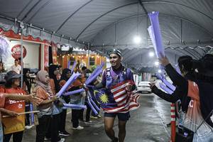 BIB: 
                            <button type="button" onclick="openModal(26304111)" class="btn btn-primary btn-sm float-right btn-popup" data-toggle="modal" data-target=".modal-high-quality">
                        <i class="fas fa-shopping-cart"></i> Add to Cart
                    </button>
                                            <button type="button" onclick="isThisMe(26304111, true)" class="btn btn-success btn-sm float-right btn-popup btn-isme hidden" data-toggle="tooltip" data-placement="bottom" title="นี่คือรูปของคุณใช่ไหม คลิกที่นี่เพื่อเอาเข้าอัลบั้ม">
                        <i class="fas fa-plus"></i> Add to album
                    </button>
                    <button type="button" onclick="isThisMe(26304111, false)" class="btn btn-warning btn-sm float-right btn-popup btn-isnotme hidden">
                        <i class="fas fa-ban"></i> Remove from album
                    </button>