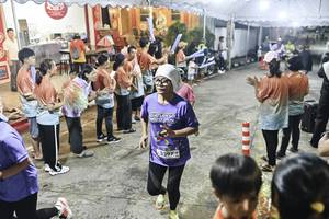 BIB: 
                            <button type="button" onclick="openModal(26305029)" class="btn btn-primary btn-sm float-right btn-popup" data-toggle="modal" data-target=".modal-high-quality">
                        <i class="fas fa-shopping-cart"></i> Add to Cart
                    </button>
                                            <button type="button" onclick="isThisMe(26305029, true)" class="btn btn-success btn-sm float-right btn-popup btn-isme hidden" data-toggle="tooltip" data-placement="bottom" title="นี่คือรูปของคุณใช่ไหม คลิกที่นี่เพื่อเอาเข้าอัลบั้ม">
                        <i class="fas fa-plus"></i> Add to album
                    </button>
                    <button type="button" onclick="isThisMe(26305029, false)" class="btn btn-warning btn-sm float-right btn-popup btn-isnotme hidden">
                        <i class="fas fa-ban"></i> Remove from album
                    </button>