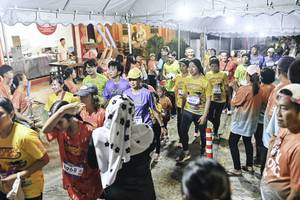 BIB: 
                            <button type="button" onclick="openModal(26305217)" class="btn btn-primary btn-sm float-right btn-popup" data-toggle="modal" data-target=".modal-high-quality">
                        <i class="fas fa-shopping-cart"></i> Add to Cart
                    </button>
                                            <button type="button" onclick="isThisMe(26305217, true)" class="btn btn-success btn-sm float-right btn-popup btn-isme hidden" data-toggle="tooltip" data-placement="bottom" title="นี่คือรูปของคุณใช่ไหม คลิกที่นี่เพื่อเอาเข้าอัลบั้ม">
                        <i class="fas fa-plus"></i> Add to album
                    </button>
                    <button type="button" onclick="isThisMe(26305217, false)" class="btn btn-warning btn-sm float-right btn-popup btn-isnotme hidden">
                        <i class="fas fa-ban"></i> Remove from album
                    </button>