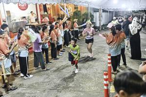 BIB: 
                            <button type="button" onclick="openModal(26304699)" class="btn btn-primary btn-sm float-right btn-popup" data-toggle="modal" data-target=".modal-high-quality">
                        <i class="fas fa-shopping-cart"></i> Add to Cart
                    </button>
                                            <button type="button" onclick="isThisMe(26304699, true)" class="btn btn-success btn-sm float-right btn-popup btn-isme hidden" data-toggle="tooltip" data-placement="bottom" title="นี่คือรูปของคุณใช่ไหม คลิกที่นี่เพื่อเอาเข้าอัลบั้ม">
                        <i class="fas fa-plus"></i> Add to album
                    </button>
                    <button type="button" onclick="isThisMe(26304699, false)" class="btn btn-warning btn-sm float-right btn-popup btn-isnotme hidden">
                        <i class="fas fa-ban"></i> Remove from album
                    </button>