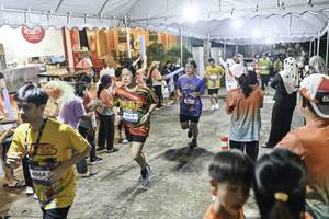 BIB: 
                            <button type="button" onclick="openModal(26304886)" class="btn btn-primary btn-sm float-right btn-popup" data-toggle="modal" data-target=".modal-high-quality">
                        <i class="fas fa-shopping-cart"></i> Add to Cart
                    </button>
                                            <button type="button" onclick="isThisMe(26304886, true)" class="btn btn-success btn-sm float-right btn-popup btn-isme hidden" data-toggle="tooltip" data-placement="bottom" title="นี่คือรูปของคุณใช่ไหม คลิกที่นี่เพื่อเอาเข้าอัลบั้ม">
                        <i class="fas fa-plus"></i> Add to album
                    </button>
                    <button type="button" onclick="isThisMe(26304886, false)" class="btn btn-warning btn-sm float-right btn-popup btn-isnotme hidden">
                        <i class="fas fa-ban"></i> Remove from album
                    </button>