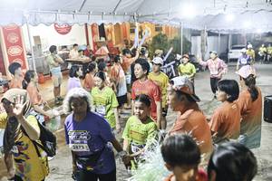 BIB: 
                            <button type="button" onclick="openModal(26305660)" class="btn btn-primary btn-sm float-right btn-popup" data-toggle="modal" data-target=".modal-high-quality">
                        <i class="fas fa-shopping-cart"></i> Add to Cart
                    </button>
                                            <button type="button" onclick="isThisMe(26305660, true)" class="btn btn-success btn-sm float-right btn-popup btn-isme hidden" data-toggle="tooltip" data-placement="bottom" title="นี่คือรูปของคุณใช่ไหม คลิกที่นี่เพื่อเอาเข้าอัลบั้ม">
                        <i class="fas fa-plus"></i> Add to album
                    </button>
                    <button type="button" onclick="isThisMe(26305660, false)" class="btn btn-warning btn-sm float-right btn-popup btn-isnotme hidden">
                        <i class="fas fa-ban"></i> Remove from album
                    </button>