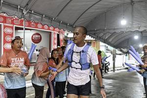 BIB: 
                            <button type="button" onclick="openModal(26303939)" class="btn btn-primary btn-sm float-right btn-popup" data-toggle="modal" data-target=".modal-high-quality">
                        <i class="fas fa-shopping-cart"></i> Add to Cart
                    </button>
                                            <button type="button" onclick="isThisMe(26303939, true)" class="btn btn-success btn-sm float-right btn-popup btn-isme hidden" data-toggle="tooltip" data-placement="bottom" title="นี่คือรูปของคุณใช่ไหม คลิกที่นี่เพื่อเอาเข้าอัลบั้ม">
                        <i class="fas fa-plus"></i> Add to album
                    </button>
                    <button type="button" onclick="isThisMe(26303939, false)" class="btn btn-warning btn-sm float-right btn-popup btn-isnotme hidden">
                        <i class="fas fa-ban"></i> Remove from album
                    </button>