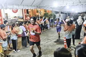 BIB: 
                            <button type="button" onclick="openModal(26304770)" class="btn btn-primary btn-sm float-right btn-popup" data-toggle="modal" data-target=".modal-high-quality">
                        <i class="fas fa-shopping-cart"></i> Add to Cart
                    </button>
                                            <button type="button" onclick="isThisMe(26304770, true)" class="btn btn-success btn-sm float-right btn-popup btn-isme hidden" data-toggle="tooltip" data-placement="bottom" title="นี่คือรูปของคุณใช่ไหม คลิกที่นี่เพื่อเอาเข้าอัลบั้ม">
                        <i class="fas fa-plus"></i> Add to album
                    </button>
                    <button type="button" onclick="isThisMe(26304770, false)" class="btn btn-warning btn-sm float-right btn-popup btn-isnotme hidden">
                        <i class="fas fa-ban"></i> Remove from album
                    </button>