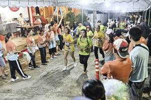 BIB: 
                            <button type="button" onclick="openModal(26305240)" class="btn btn-primary btn-sm float-right btn-popup" data-toggle="modal" data-target=".modal-high-quality">
                        <i class="fas fa-shopping-cart"></i> Add to Cart
                    </button>
                                            <button type="button" onclick="isThisMe(26305240, true)" class="btn btn-success btn-sm float-right btn-popup btn-isme hidden" data-toggle="tooltip" data-placement="bottom" title="นี่คือรูปของคุณใช่ไหม คลิกที่นี่เพื่อเอาเข้าอัลบั้ม">
                        <i class="fas fa-plus"></i> Add to album
                    </button>
                    <button type="button" onclick="isThisMe(26305240, false)" class="btn btn-warning btn-sm float-right btn-popup btn-isnotme hidden">
                        <i class="fas fa-ban"></i> Remove from album
                    </button>