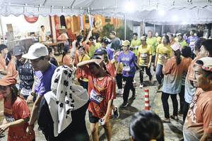 BIB: 
                            <button type="button" onclick="openModal(26305215)" class="btn btn-primary btn-sm float-right btn-popup" data-toggle="modal" data-target=".modal-high-quality">
                        <i class="fas fa-shopping-cart"></i> Add to Cart
                    </button>
                                            <button type="button" onclick="isThisMe(26305215, true)" class="btn btn-success btn-sm float-right btn-popup btn-isme hidden" data-toggle="tooltip" data-placement="bottom" title="นี่คือรูปของคุณใช่ไหม คลิกที่นี่เพื่อเอาเข้าอัลบั้ม">
                        <i class="fas fa-plus"></i> Add to album
                    </button>
                    <button type="button" onclick="isThisMe(26305215, false)" class="btn btn-warning btn-sm float-right btn-popup btn-isnotme hidden">
                        <i class="fas fa-ban"></i> Remove from album
                    </button>