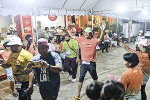 BIB: 
                            <button type="button" onclick="openModal(26305800)" class="btn btn-primary btn-sm float-right btn-popup" data-toggle="modal" data-target=".modal-high-quality">
                        <i class="fas fa-shopping-cart"></i> Add to Cart
                    </button>
                                            <button type="button" onclick="isThisMe(26305800, true)" class="btn btn-success btn-sm float-right btn-popup btn-isme hidden" data-toggle="tooltip" data-placement="bottom" title="นี่คือรูปของคุณใช่ไหม คลิกที่นี่เพื่อเอาเข้าอัลบั้ม">
                        <i class="fas fa-plus"></i> Add to album
                    </button>
                    <button type="button" onclick="isThisMe(26305800, false)" class="btn btn-warning btn-sm float-right btn-popup btn-isnotme hidden">
                        <i class="fas fa-ban"></i> Remove from album
                    </button>