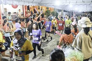 BIB: 
                            <button type="button" onclick="openModal(26305543)" class="btn btn-primary btn-sm float-right btn-popup" data-toggle="modal" data-target=".modal-high-quality">
                        <i class="fas fa-shopping-cart"></i> Add to Cart
                    </button>
                                            <button type="button" onclick="isThisMe(26305543, true)" class="btn btn-success btn-sm float-right btn-popup btn-isme hidden" data-toggle="tooltip" data-placement="bottom" title="นี่คือรูปของคุณใช่ไหม คลิกที่นี่เพื่อเอาเข้าอัลบั้ม">
                        <i class="fas fa-plus"></i> Add to album
                    </button>
                    <button type="button" onclick="isThisMe(26305543, false)" class="btn btn-warning btn-sm float-right btn-popup btn-isnotme hidden">
                        <i class="fas fa-ban"></i> Remove from album
                    </button>