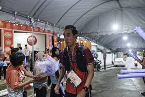 BIB: 
                            <button type="button" onclick="openModal(26304105)" class="btn btn-primary btn-sm float-right btn-popup" data-toggle="modal" data-target=".modal-high-quality">
                        <i class="fas fa-shopping-cart"></i> Add to Cart
                    </button>
                                            <button type="button" onclick="isThisMe(26304105, true)" class="btn btn-success btn-sm float-right btn-popup btn-isme hidden" data-toggle="tooltip" data-placement="bottom" title="นี่คือรูปของคุณใช่ไหม คลิกที่นี่เพื่อเอาเข้าอัลบั้ม">
                        <i class="fas fa-plus"></i> Add to album
                    </button>
                    <button type="button" onclick="isThisMe(26304105, false)" class="btn btn-warning btn-sm float-right btn-popup btn-isnotme hidden">
                        <i class="fas fa-ban"></i> Remove from album
                    </button>