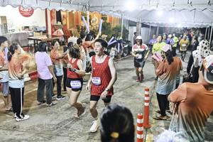 BIB: 
                            <button type="button" onclick="openModal(26305089)" class="btn btn-primary btn-sm float-right btn-popup" data-toggle="modal" data-target=".modal-high-quality">
                        <i class="fas fa-shopping-cart"></i> Add to Cart
                    </button>
                                            <button type="button" onclick="isThisMe(26305089, true)" class="btn btn-success btn-sm float-right btn-popup btn-isme hidden" data-toggle="tooltip" data-placement="bottom" title="นี่คือรูปของคุณใช่ไหม คลิกที่นี่เพื่อเอาเข้าอัลบั้ม">
                        <i class="fas fa-plus"></i> Add to album
                    </button>
                    <button type="button" onclick="isThisMe(26305089, false)" class="btn btn-warning btn-sm float-right btn-popup btn-isnotme hidden">
                        <i class="fas fa-ban"></i> Remove from album
                    </button>