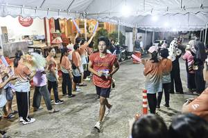 BIB: 
                            <button type="button" onclick="openModal(26304735)" class="btn btn-primary btn-sm float-right btn-popup" data-toggle="modal" data-target=".modal-high-quality">
                        <i class="fas fa-shopping-cart"></i> Add to Cart
                    </button>
                                            <button type="button" onclick="isThisMe(26304735, true)" class="btn btn-success btn-sm float-right btn-popup btn-isme hidden" data-toggle="tooltip" data-placement="bottom" title="นี่คือรูปของคุณใช่ไหม คลิกที่นี่เพื่อเอาเข้าอัลบั้ม">
                        <i class="fas fa-plus"></i> Add to album
                    </button>
                    <button type="button" onclick="isThisMe(26304735, false)" class="btn btn-warning btn-sm float-right btn-popup btn-isnotme hidden">
                        <i class="fas fa-ban"></i> Remove from album
                    </button>