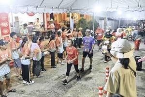 BIB: 
                            <button type="button" onclick="openModal(26305366)" class="btn btn-primary btn-sm float-right btn-popup" data-toggle="modal" data-target=".modal-high-quality">
                        <i class="fas fa-shopping-cart"></i> Add to Cart
                    </button>
                                            <button type="button" onclick="isThisMe(26305366, true)" class="btn btn-success btn-sm float-right btn-popup btn-isme hidden" data-toggle="tooltip" data-placement="bottom" title="นี่คือรูปของคุณใช่ไหม คลิกที่นี่เพื่อเอาเข้าอัลบั้ม">
                        <i class="fas fa-plus"></i> Add to album
                    </button>
                    <button type="button" onclick="isThisMe(26305366, false)" class="btn btn-warning btn-sm float-right btn-popup btn-isnotme hidden">
                        <i class="fas fa-ban"></i> Remove from album
                    </button>