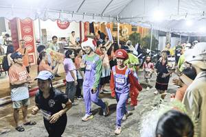 BIB: 
                            <button type="button" onclick="openModal(26305507)" class="btn btn-primary btn-sm float-right btn-popup" data-toggle="modal" data-target=".modal-high-quality">
                        <i class="fas fa-shopping-cart"></i> Add to Cart
                    </button>
                                            <button type="button" onclick="isThisMe(26305507, true)" class="btn btn-success btn-sm float-right btn-popup btn-isme hidden" data-toggle="tooltip" data-placement="bottom" title="นี่คือรูปของคุณใช่ไหม คลิกที่นี่เพื่อเอาเข้าอัลบั้ม">
                        <i class="fas fa-plus"></i> Add to album
                    </button>
                    <button type="button" onclick="isThisMe(26305507, false)" class="btn btn-warning btn-sm float-right btn-popup btn-isnotme hidden">
                        <i class="fas fa-ban"></i> Remove from album
                    </button>