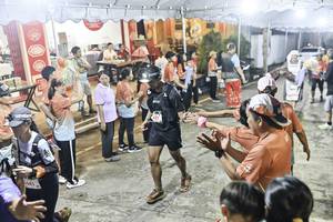 BIB: 
                            <button type="button" onclick="openModal(26305683)" class="btn btn-primary btn-sm float-right btn-popup" data-toggle="modal" data-target=".modal-high-quality">
                        <i class="fas fa-shopping-cart"></i> Add to Cart
                    </button>
                                            <button type="button" onclick="isThisMe(26305683, true)" class="btn btn-success btn-sm float-right btn-popup btn-isme hidden" data-toggle="tooltip" data-placement="bottom" title="นี่คือรูปของคุณใช่ไหม คลิกที่นี่เพื่อเอาเข้าอัลบั้ม">
                        <i class="fas fa-plus"></i> Add to album
                    </button>
                    <button type="button" onclick="isThisMe(26305683, false)" class="btn btn-warning btn-sm float-right btn-popup btn-isnotme hidden">
                        <i class="fas fa-ban"></i> Remove from album
                    </button>