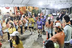 BIB: 
                            <button type="button" onclick="openModal(26305298)" class="btn btn-primary btn-sm float-right btn-popup" data-toggle="modal" data-target=".modal-high-quality">
                        <i class="fas fa-shopping-cart"></i> Add to Cart
                    </button>
                                            <button type="button" onclick="isThisMe(26305298, true)" class="btn btn-success btn-sm float-right btn-popup btn-isme hidden" data-toggle="tooltip" data-placement="bottom" title="นี่คือรูปของคุณใช่ไหม คลิกที่นี่เพื่อเอาเข้าอัลบั้ม">
                        <i class="fas fa-plus"></i> Add to album
                    </button>
                    <button type="button" onclick="isThisMe(26305298, false)" class="btn btn-warning btn-sm float-right btn-popup btn-isnotme hidden">
                        <i class="fas fa-ban"></i> Remove from album
                    </button>